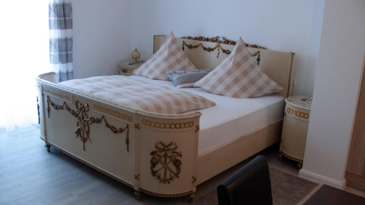 Apartmenthaus "Zum Birnbaum" Rosstal Εξωτερικό φωτογραφία
